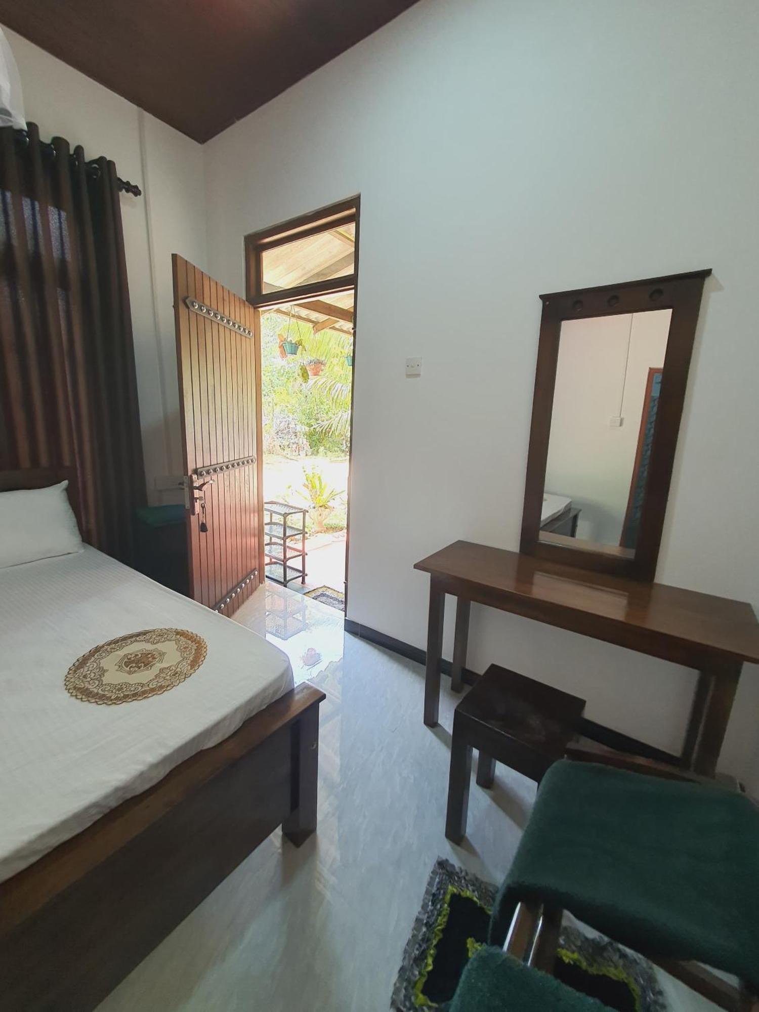 Sanu Home Stay Sigiriya Eksteriør billede